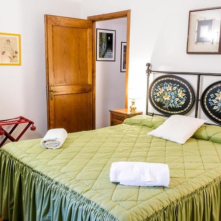 Dimora Iguvium Villa กุบบีโอ ภายนอก รูปภาพ